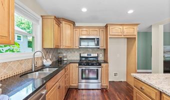 5712 Staely Ave, Affton, MO 63123
