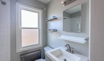 226 GUTHRIE Ave, Alexandria, VA 22305