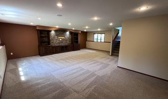 2206 SE 17th Ave, Aberdeen, SD 57401