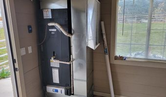 2428 W SILVERPOINT Way S, Bluffdale, UT 84065