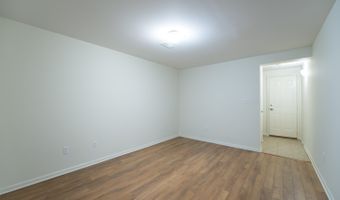 120 W Oakbrook Dr, Ann Arbor, MI 48103