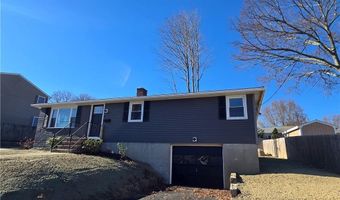 6 Carl Ave, North Providence, RI 02904