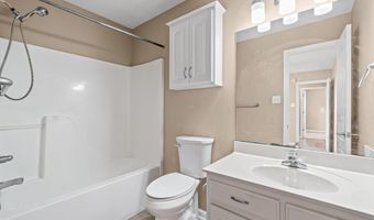 18 Seminole Cir, Austin, AR 72007