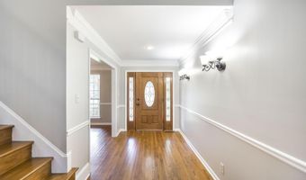 355 Old Oak, Macon, GA 31216
