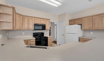 90 Sandpiper Dr, Bayville, NJ 08721