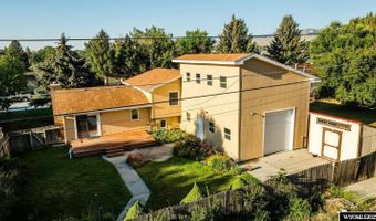 66 Sunset Ave, Buffalo, WY 82834