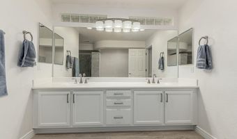 1684 E COCONINO Dr, Chandler, AZ 85249
