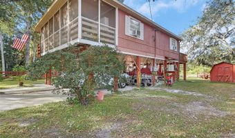 55315 5TH St, Astor, FL 32102