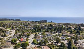 107 Bar Harbor Ct, Aptos, CA 95003