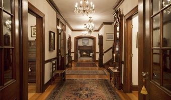 2 Harrison Ave, Newport, RI 02840