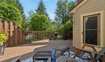 233 TOWYN Ct, Ambler, PA 19002