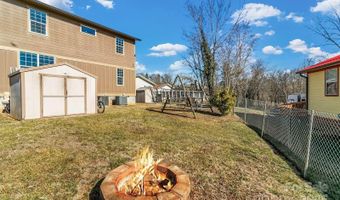215 E Oakview Rd, Asheville, NC 28806