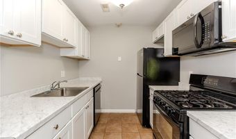 130 Fordson Ave 3, Cranston, RI 02910