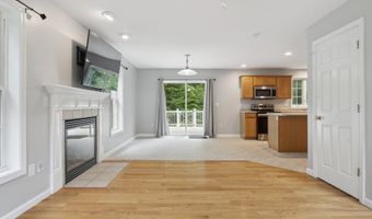 11 Stonington Dr, Belmont, NH 03220