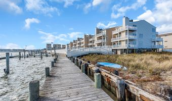 401 Bay Shore Dr 18B, Barnegat, NJ 08005