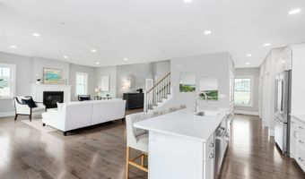 131 County Rd, Amherst, NH 03055