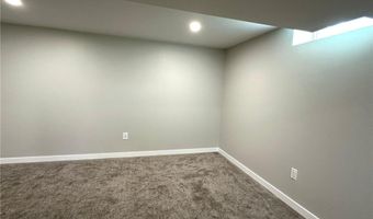 1703 3rd St NE, Austin, MN 55912