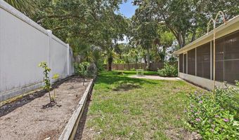 1121 LINKSIDE Ct E, Atlantic Beach, FL 32233