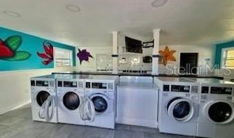 916 LAKE DESTINY Rd E, Altamonte Springs, FL 32714