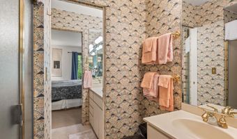 824 E Hopkins Ave 102 and 202, Aspen, CO 81611
