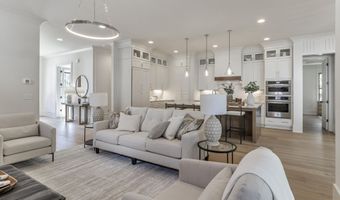 609 N Salem St, Apex, NC 27502