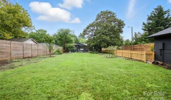4535 Crestmont Dr, Charlotte, NC 28205