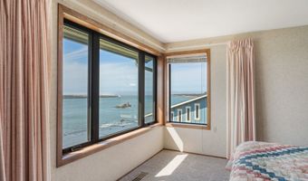 14580 HARBOR VIEW Dr, Rockaway Beach, OR 97136