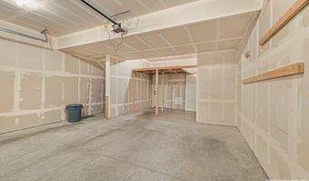 676 E Court St #302, Blackfoot, ID 83221