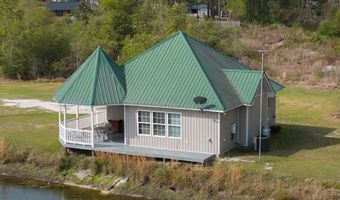 84 SATILLA CHURCH Rd, Baxley, GA 31513