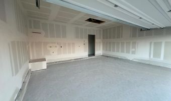 179 Peeps Ct, Adkins, TX 78101