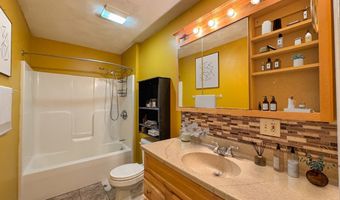 24 Friendship St, Billerica, MA 01821