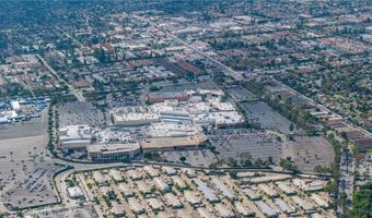 1210 Rodeo Rd, Arcadia, CA 91006