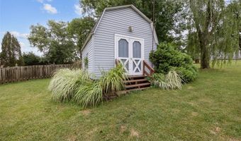 2371 Riverbluff Dr, Arnold, MO 63010