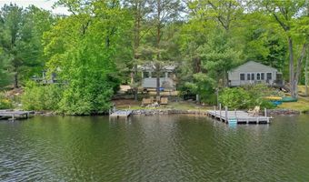 490 Courthouse Ln, Burrillville, RI 02859