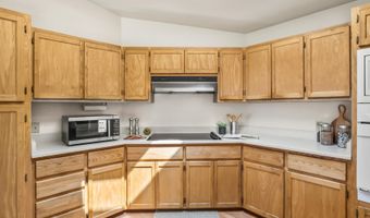 64502 McGrath Rd, Bend, OR 97701
