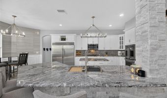 5243 BRIGHTON SHORE Dr, Apollo Beach, FL 33572