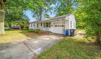 1024 Norwood Dr, Ashtabula, OH 44004