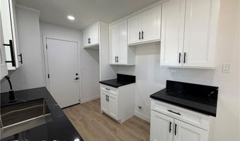 21975 Mohican, Apple Valley, CA 92307