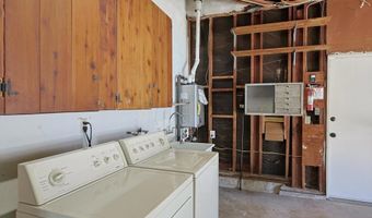 6045 Broadmoor Dr, La Mesa, CA 91942