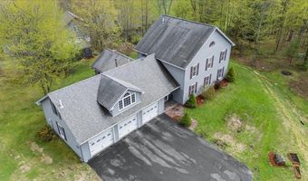 34 Goldsbury Woods Rd, Barre, VT 05641