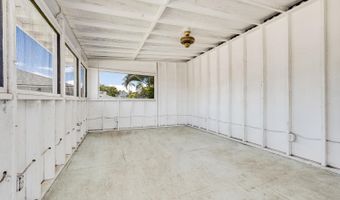 1669 Hoonanea St, Kihei, HI 96753