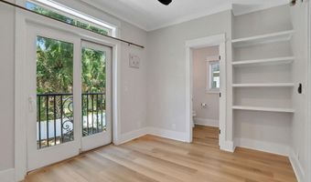 339 AHERN St 4, Atlantic Beach, FL 32233