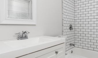 5225 SAKSTON Dr, Anniston, AL 36206