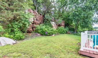 4061 Whitehall Dr, Arnold, MO 63010
