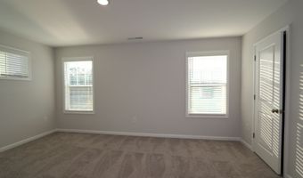 10013 Secluded Garden Dr, Apex, NC 27523