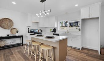 5528 San Onofre Ter, San Diego, CA 92114