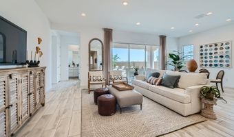 939 W PERALTA PASS, Apache Junction, AZ 85120