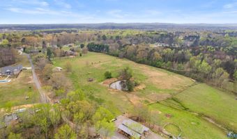 2072 Walnut St, Albertville, AL 35950