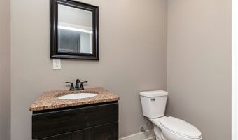 2107 NE 17th St, Ankeny, IA 50021