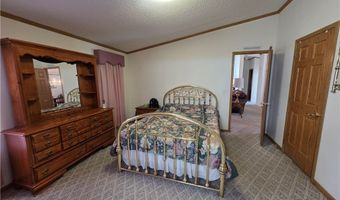 123 Golden Pond, Akron, NY 14001